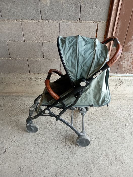 Коляска почти новый