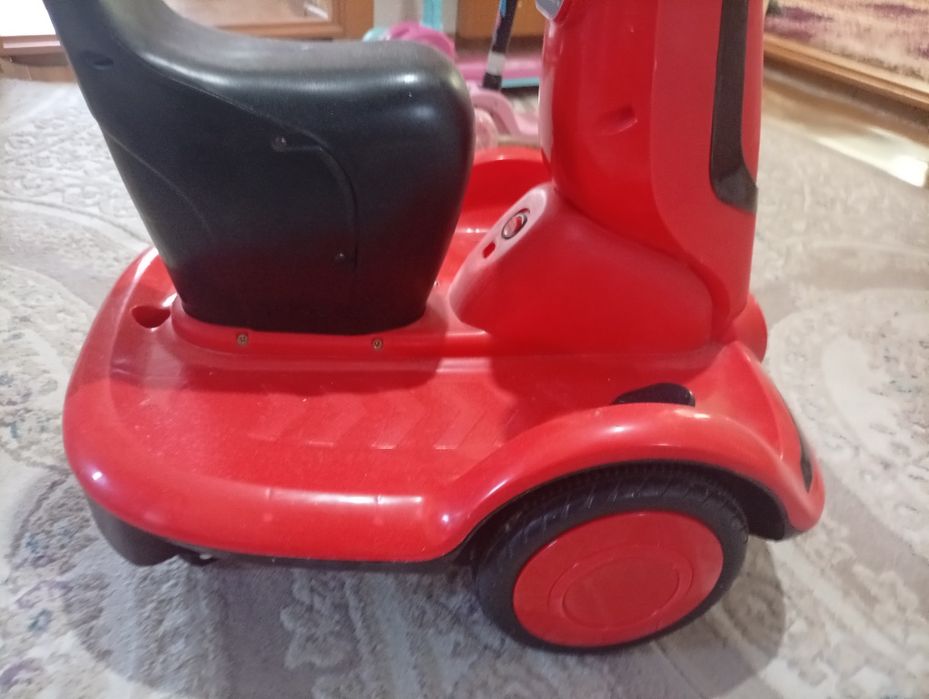 Детская Машинка с матором