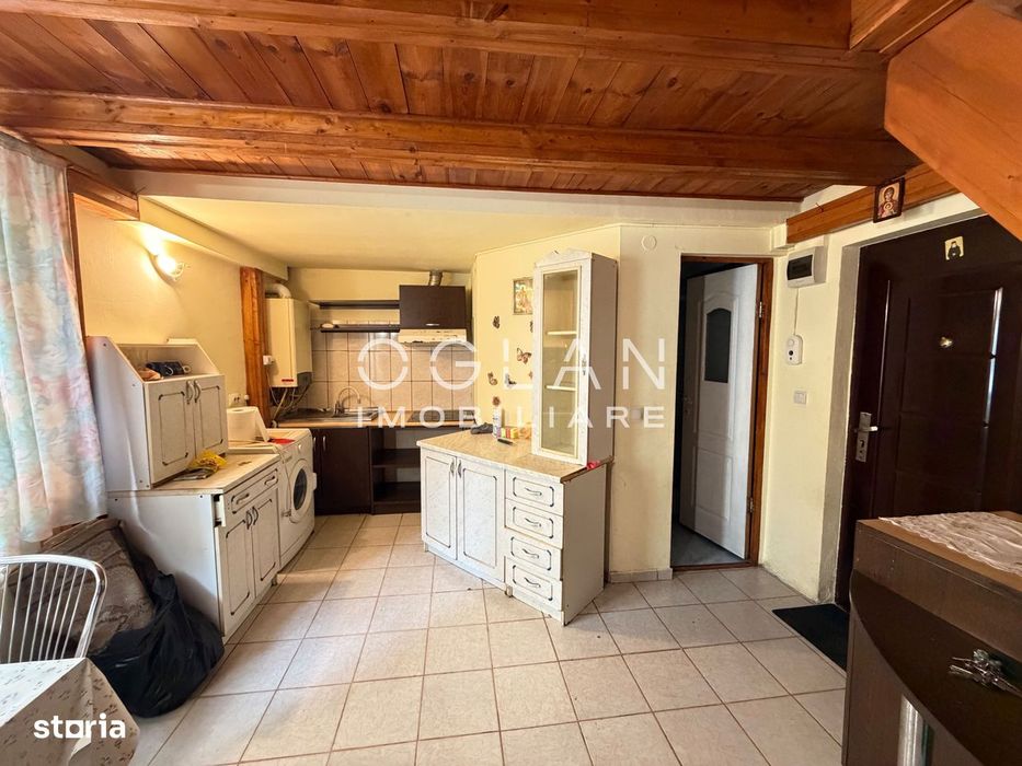 Garsonieră pe două niveluri, 40 mp, zona Stefan cel Mare