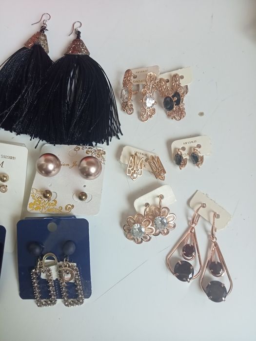 Бижутерия ввпрлдддлим