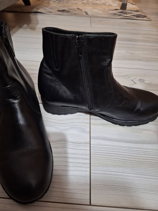 Ботинки кожаные. Петропавловске