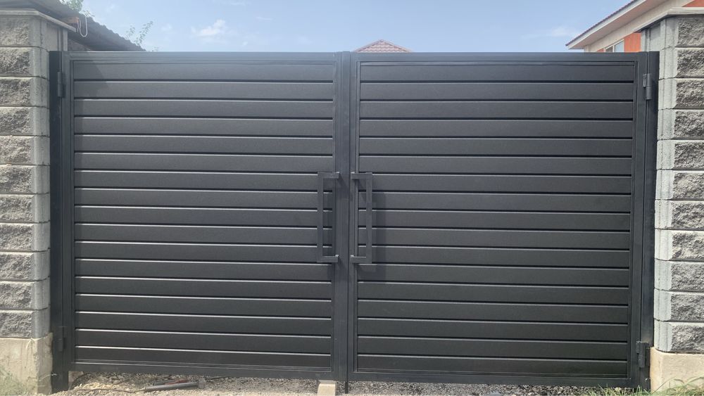 Ворота. Ворота в Алматы.