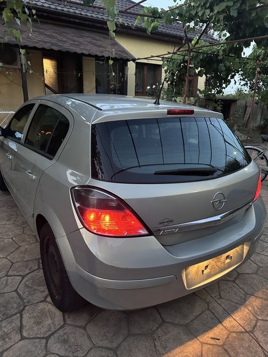 OPEL Astra 2009 — imagine 2