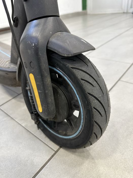 Trotineta Electrica Ninebot G30D 30KM/h \ Garantie \ iDroid