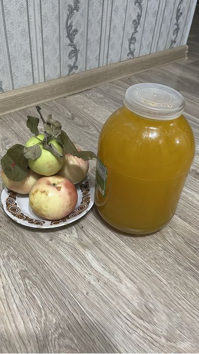 Продам натуральный мед,3л банка 15 000