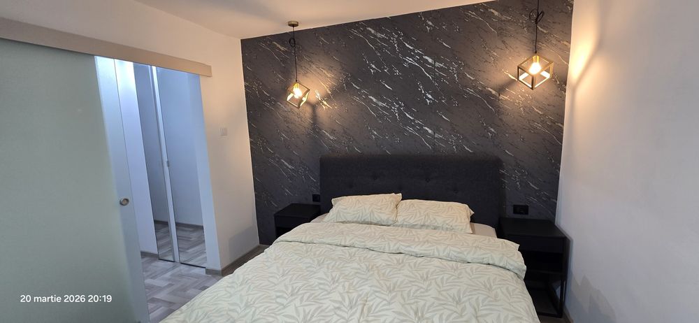 Garsoniera 1Mai, Ciuperca