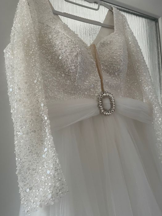 Vând rochiță de mireasă 46/48