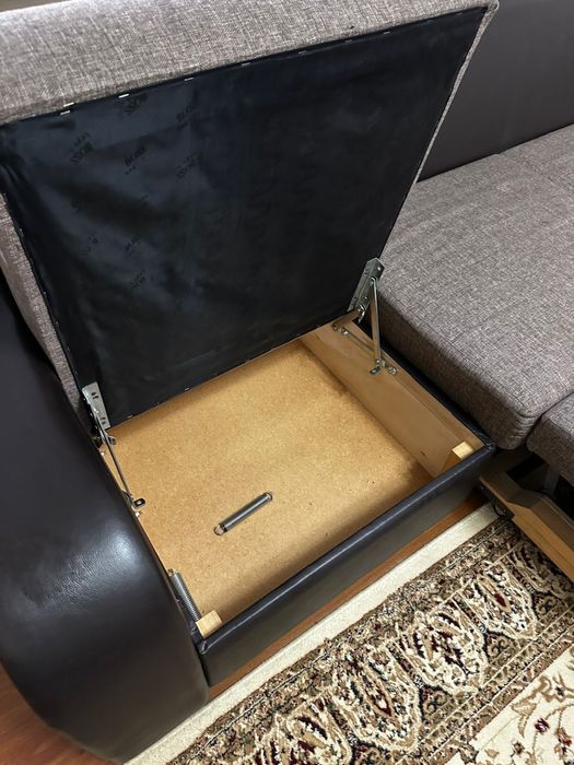 Диван в отличном состоянии