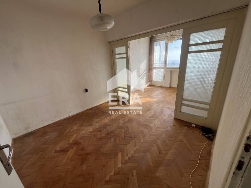 Продава се Двустаен апартамент в Варна, Чайка - 61 кв.м за 1547 €/кв.м - Снимка #6