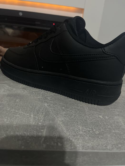Air force 1 low black  42,5