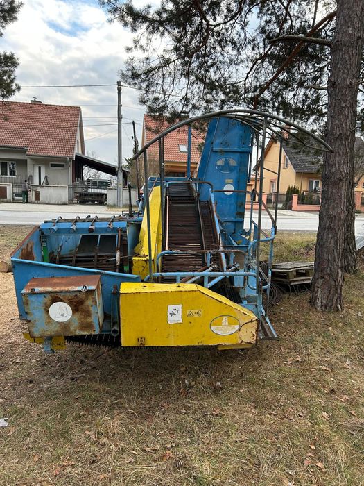 Mașina combina de scos cartofi