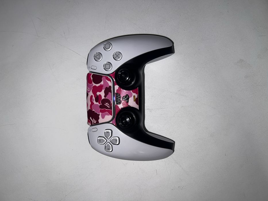 Продаю оригиналный Dualsense 5