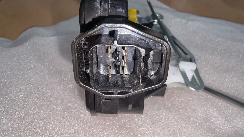 Предна лява брава за Хюндай Тусон 2004-2010.