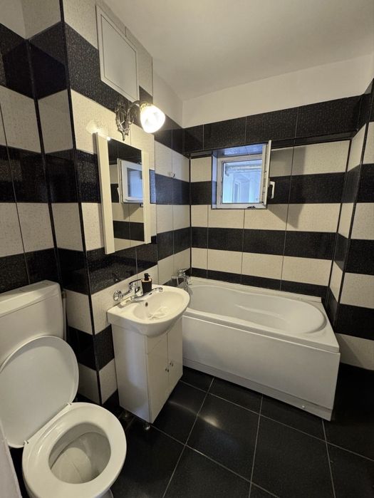 Apartament 3 camere ultracentral, de inchiriat