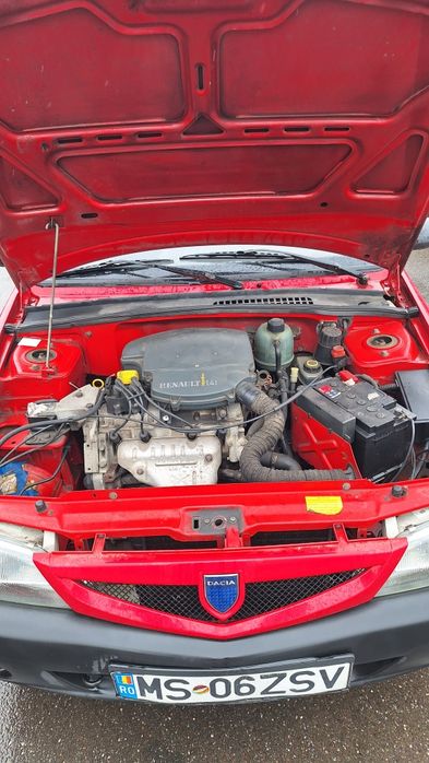 Vând Dacia Solenza 2005 - 111,400 km