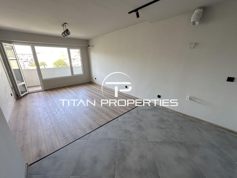 Продава се Двустаен апартамент в Бургас, Изгрев - 62 кв.м за 2444 €/кв.м - Снимка #1