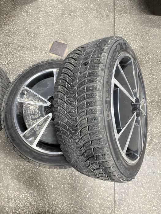 Диски R19 в хорошем состоянии!