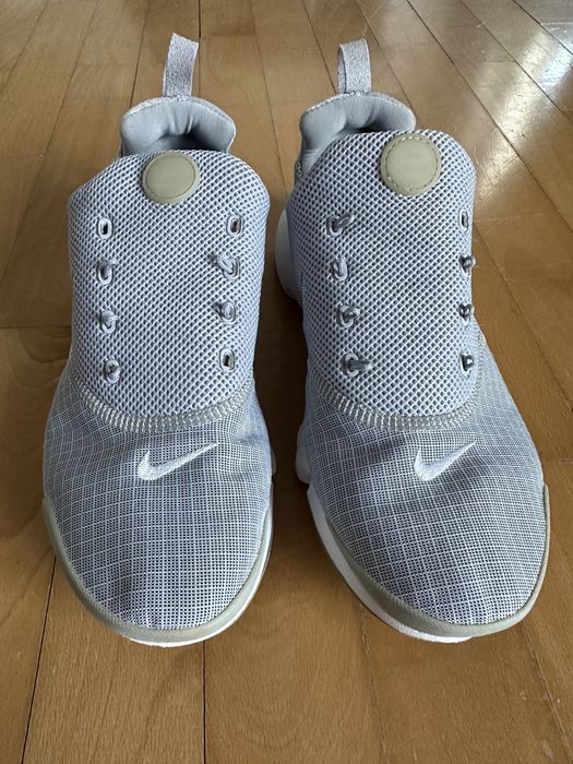 Сиви маратонки за тичане Nike