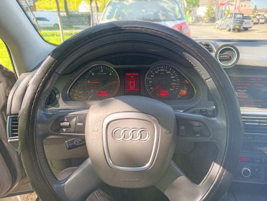 Vând  Audi A6 C6 2.0 140cp