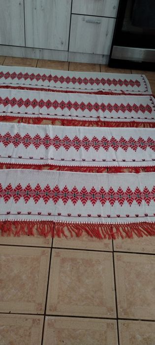 Draperii cusute traditional