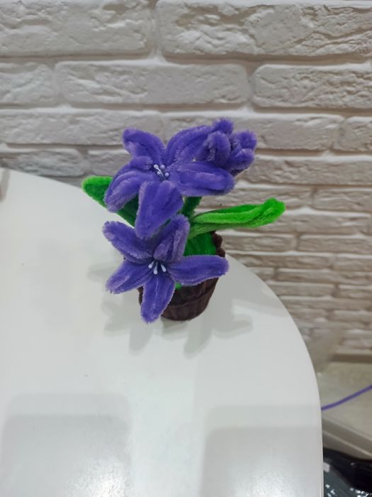 Цветы из синельной проволоки