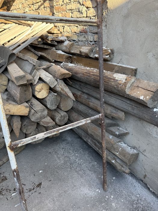 Продаю бревна сухие б/у