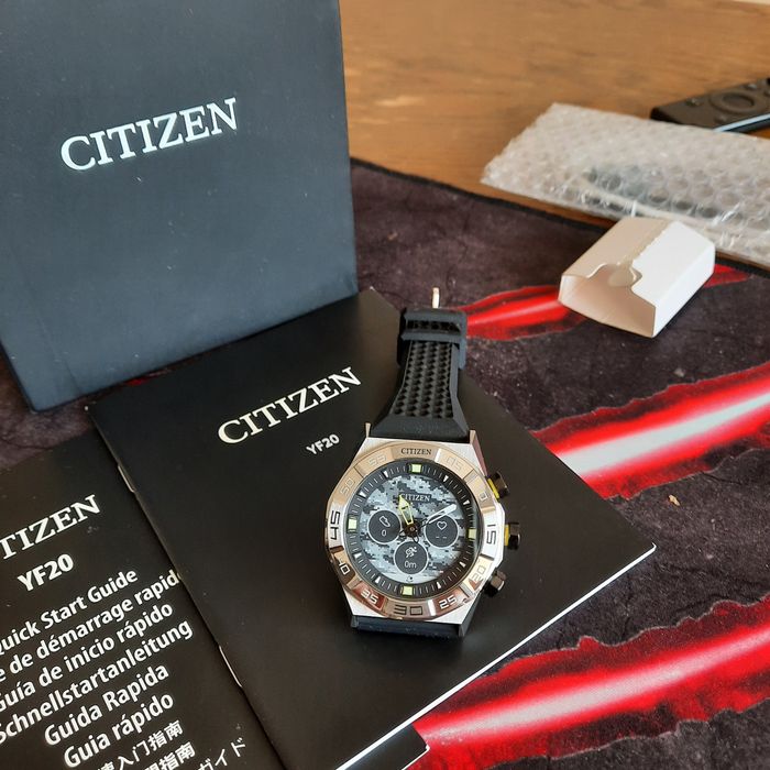 Citizen Hibrid la curie