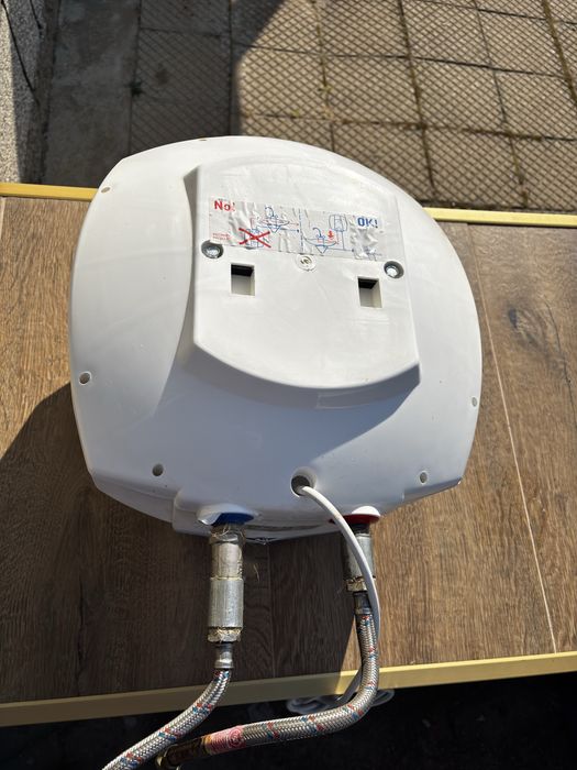 Електрически бойлер Tesy 10л. 2000W