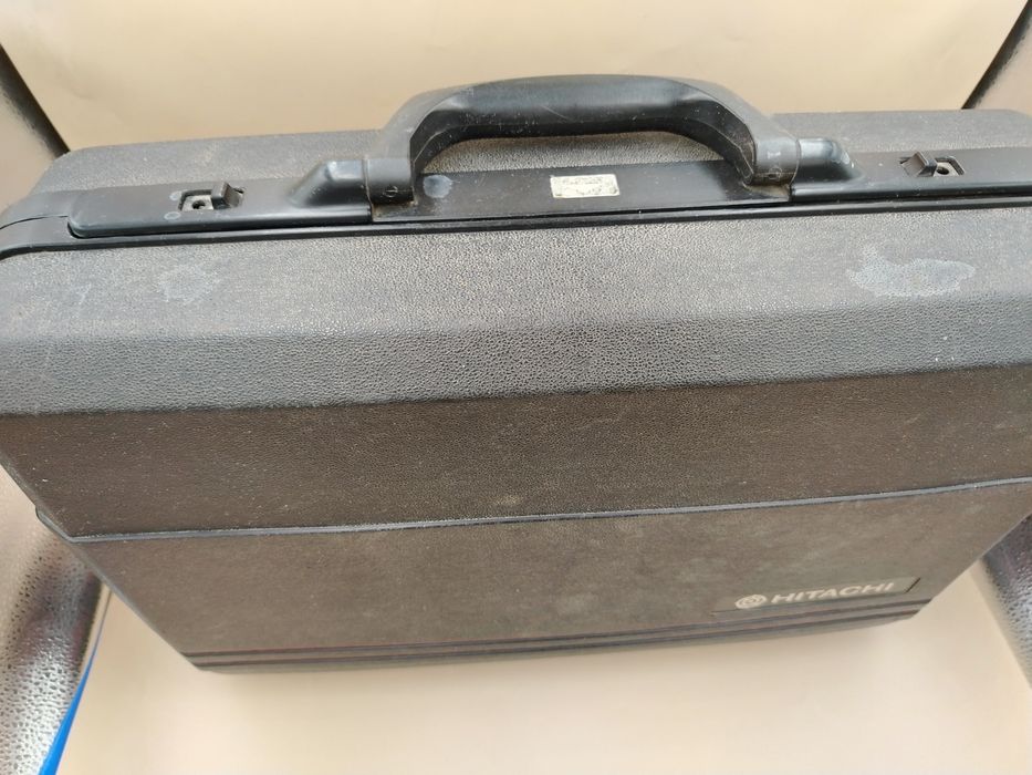 Видеокамера HITACHI