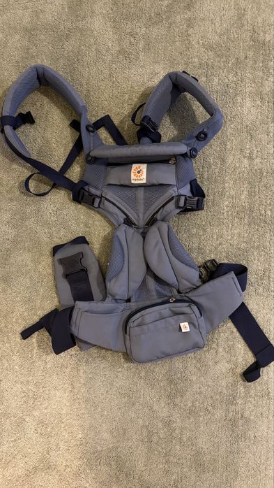 Marsupiu Ergobaby Omni 360