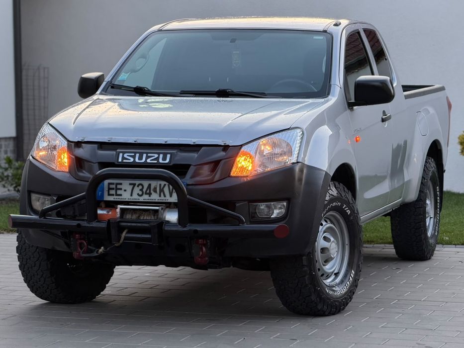 Isuzu d-max 2.5 4x4 4x2 euro 5