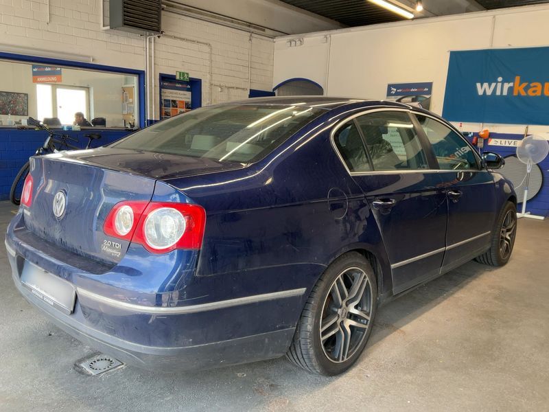 Volkswagen Passat 2.0 TDI Comfortline 2010