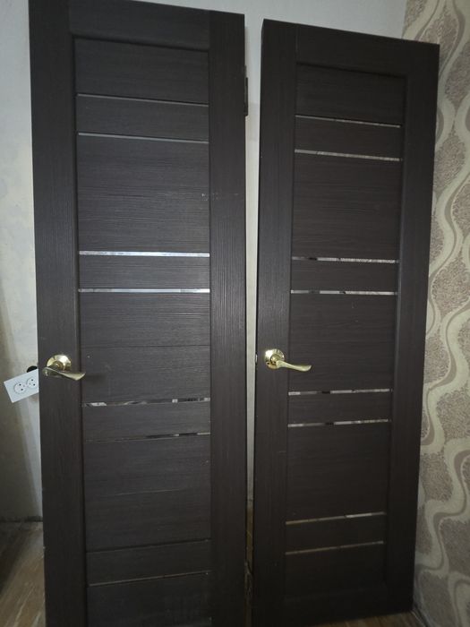 Продам двери межкомнатные