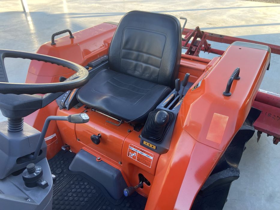 Tractor japonez Kubota GL23, 4x4, 23cp + feza
