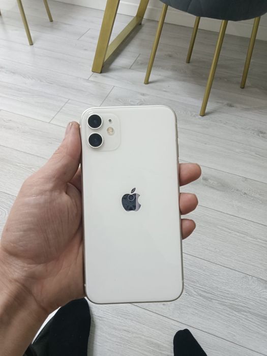 Продам Аифон 11