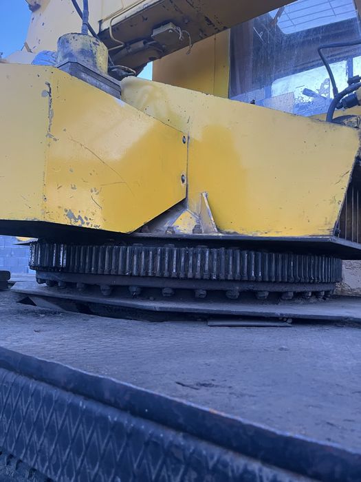 Продам автокран 25 тонник