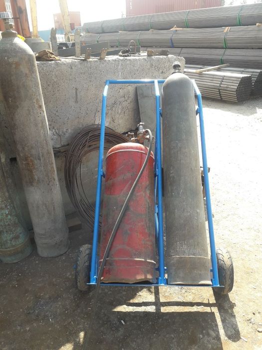 Тележка для кислородных баллонов