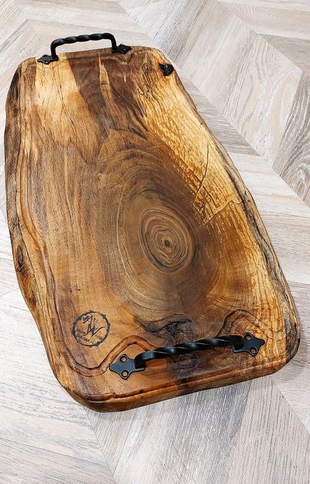 Дъска / плата и подноси за рязане на мезета от ОРЕХ