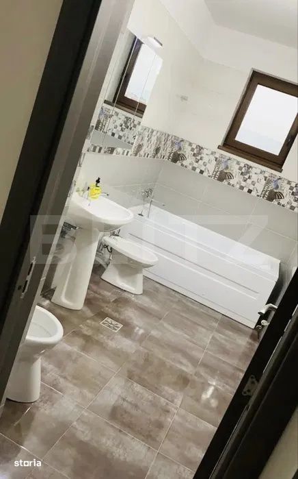 Apartament 3 camere, 100 mp, plus terasa si parcare, Marasti
