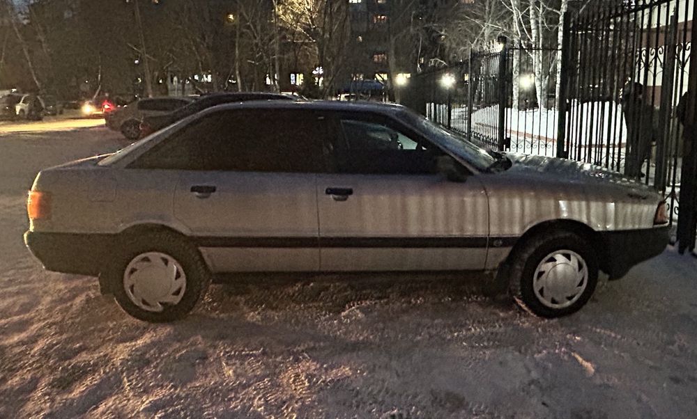 Продам ауди 80 б3