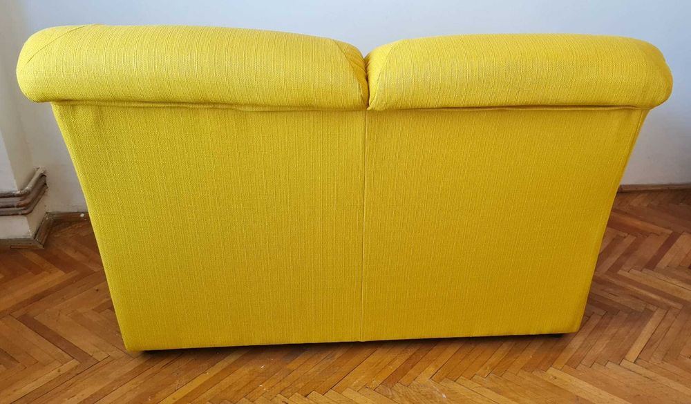 Canapea cu 2 locuri, NU ESTE EXTENSIBILA