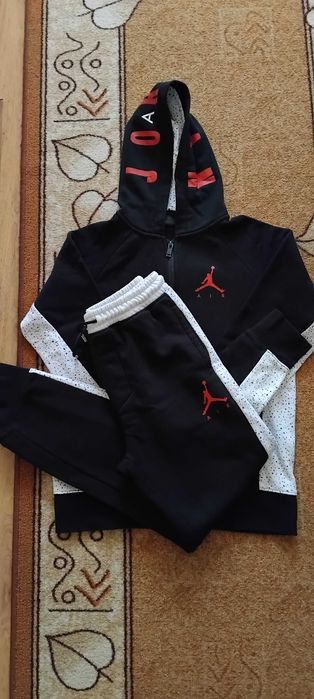 Детски спортен екип JORDAN