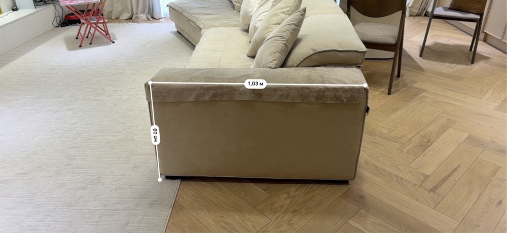 Шикарный дизайрский диван