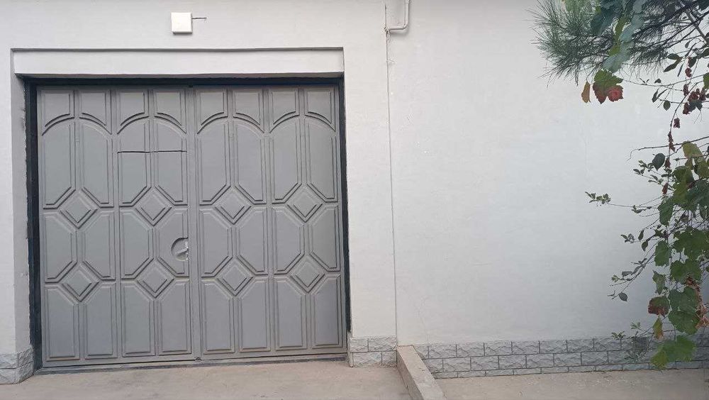 Қарши шахар Механизатор махалласида 7хонали уй сотилади