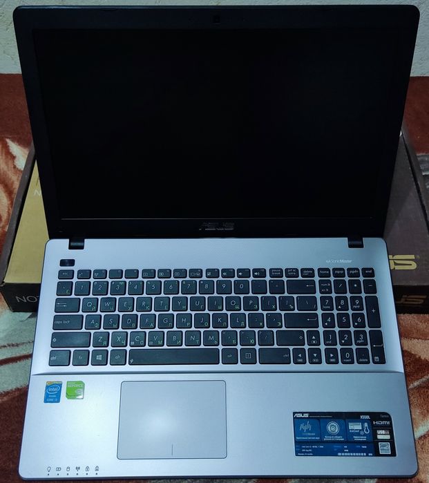 Ноутбук Asus X550LВ (Core i3 / 8GB / SSD)