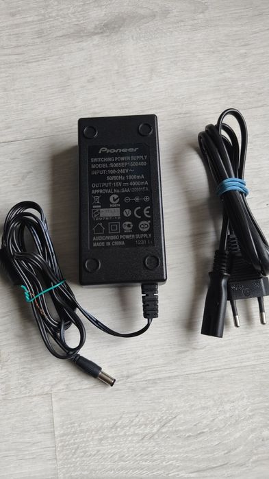 Incărcător alimentator boxa Pioneer Airplay A1 A3 A4 original 15V-4A