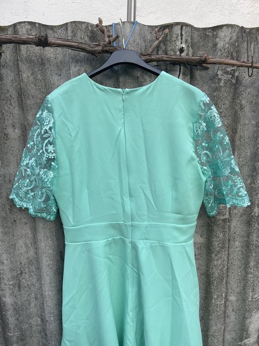 Vand rochie noua eleganta turcoaz cu dantela
