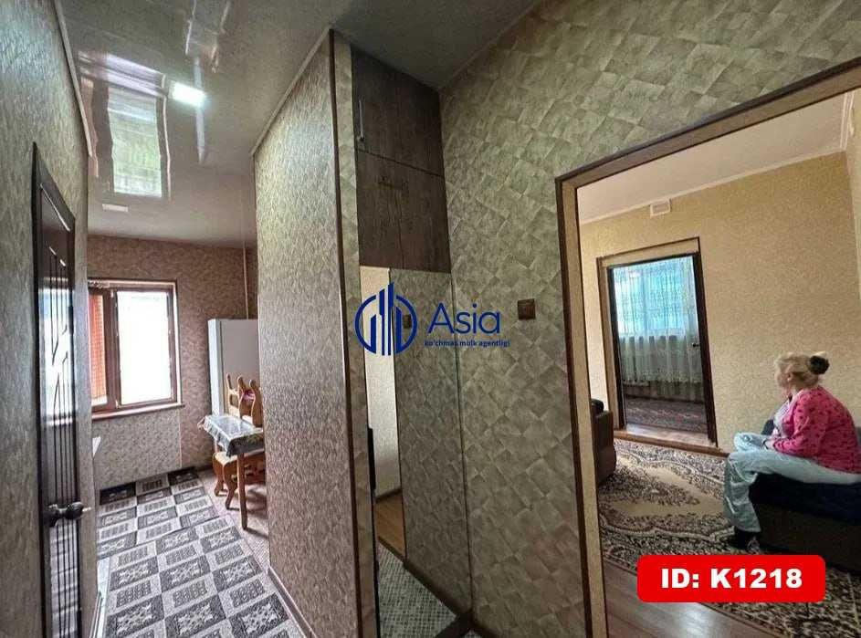 K1218 Arzon narxda Dinamo bozorcha  2xonalik kvartira sotiladi