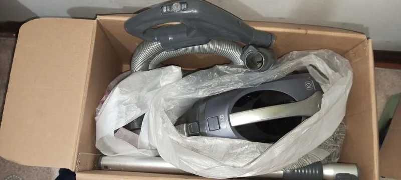 Пылесос Shivaki C3100 Blue