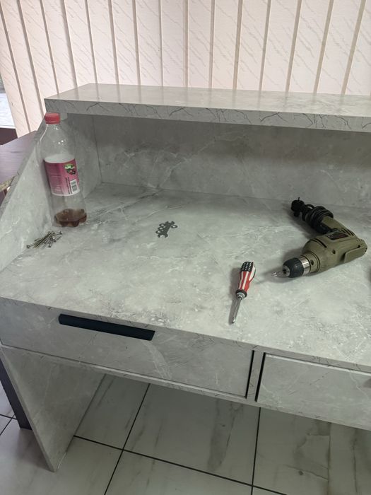 Кассовый стол, кассовый бокс